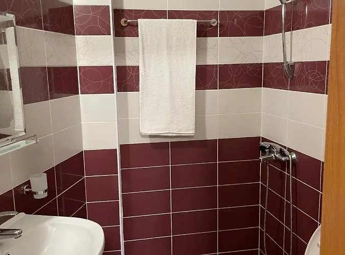 гранд манастира , * Pamporowo